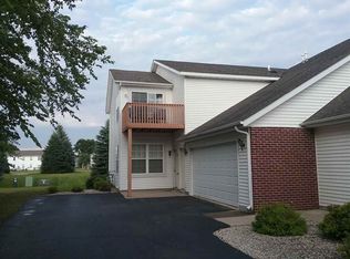 10181 Monarch Rd, Roscoe, IL 61073