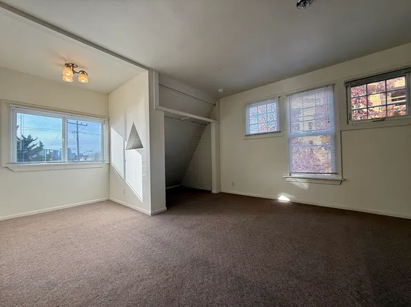 1311 E Olive St, Seattle, WA 98122
