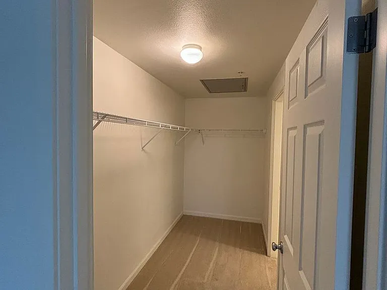 730 NW 185th Ave — Photo 11