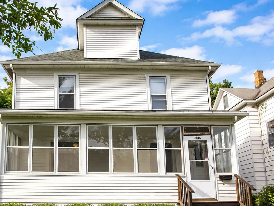 1305 E Hennepin Ave #HOUSE