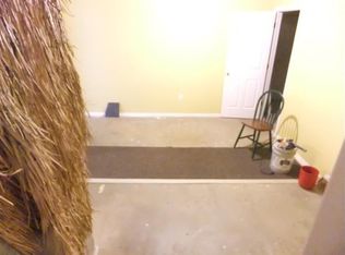 1685 S Farm Road 123, Springfield, MO 65807