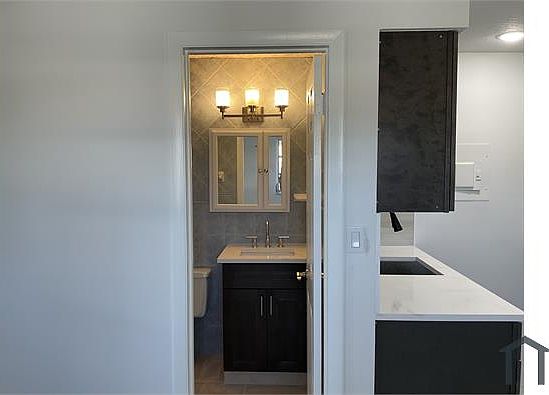4th image of 614 N 8th St