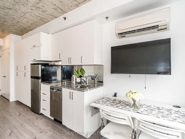 1900 Simcoe St N #614 — Photo 10