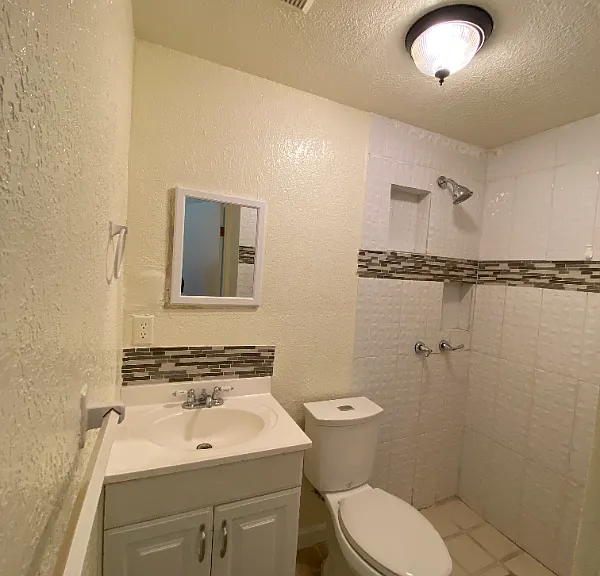 2315 Myrtle Ave #D — Photo 4