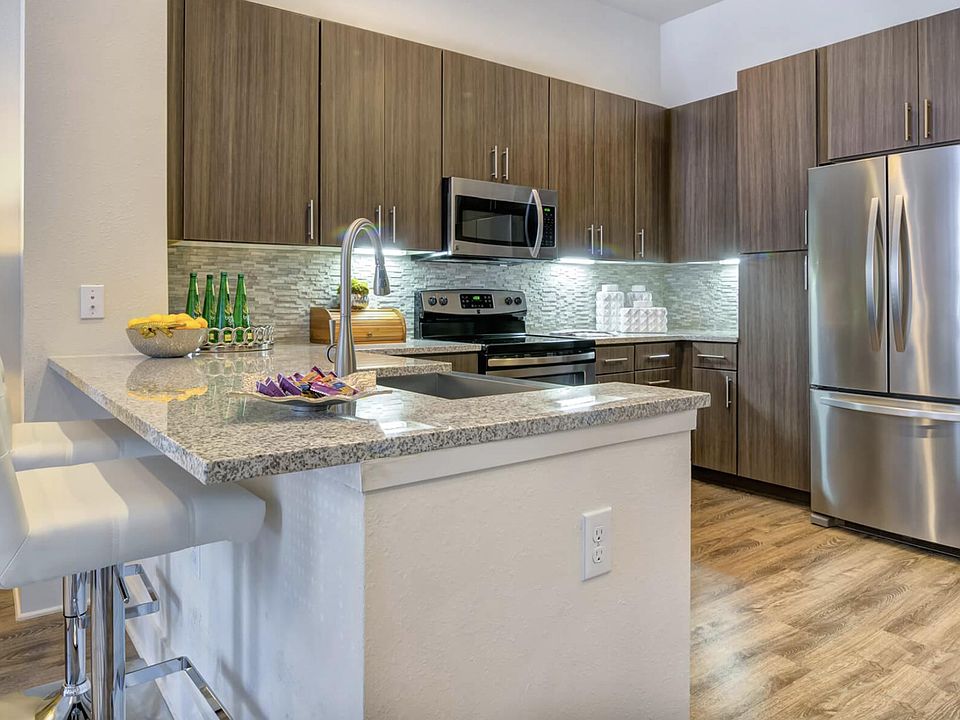 2nd image of 1230 4th Ave N #209