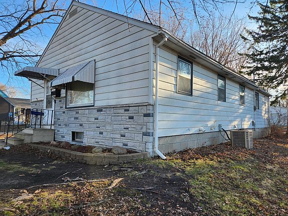 4th image of 1317 Frank Ave