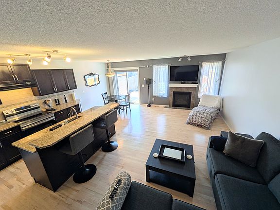 4th image of 2374 Casselman Cres SW