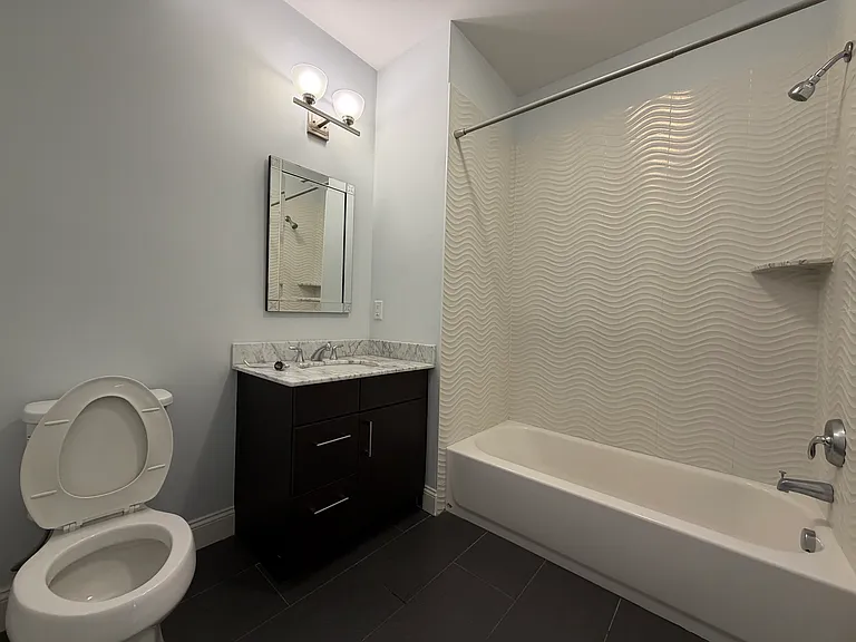 225 Walker St #303 — Photo 9