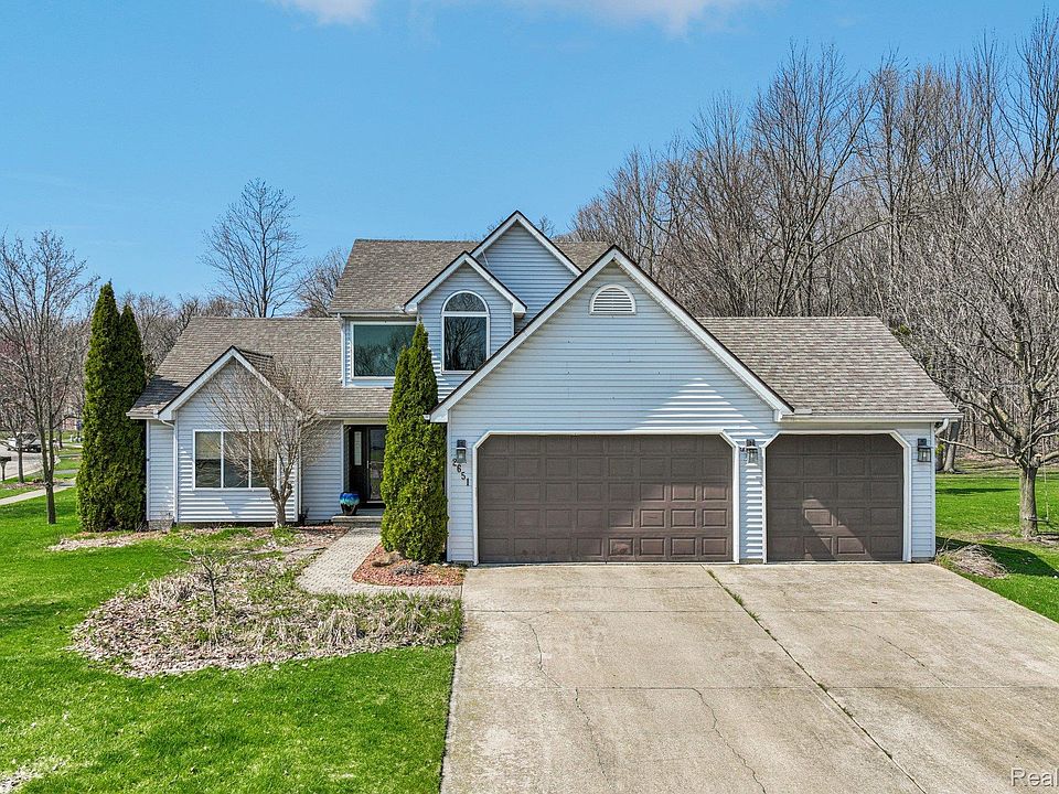 1st image of 2651 Cherokee Hills Cir