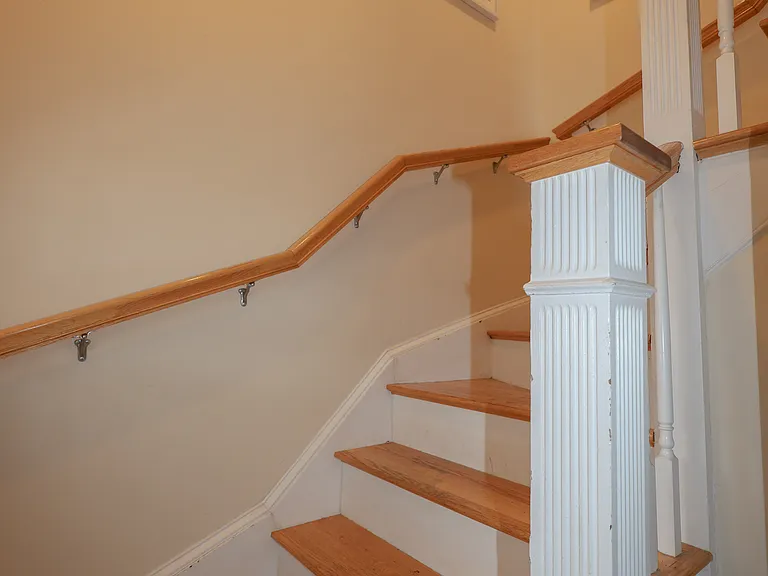 55 Hobart St #2 — Photo 3