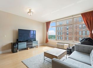 10 Regent St APT 705, Jersey City, NJ 07302