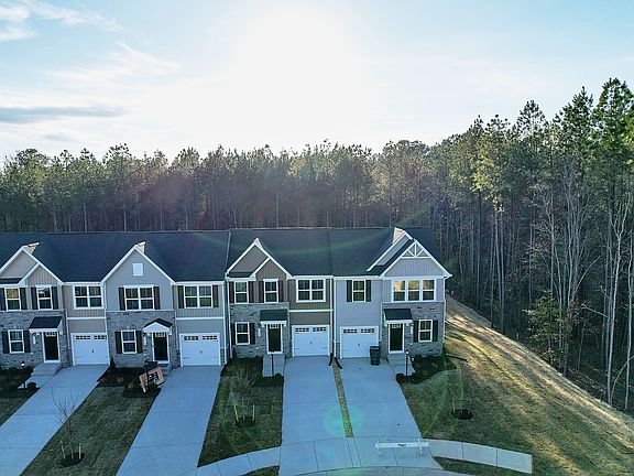 2nd image of 6504 Carters Walk Ln
