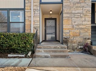 5217 Nowata Rd #C-102, Bartlesville, OK 74006