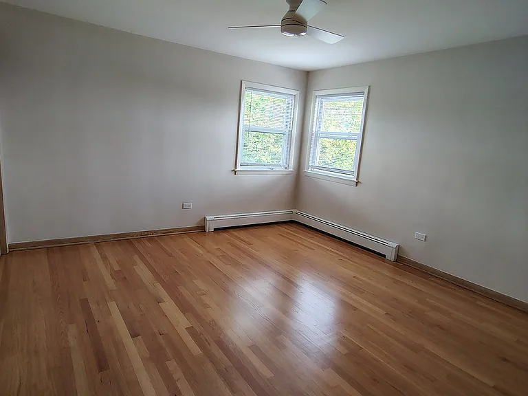 7645 W Irving Park Rd #3S — Photo 6