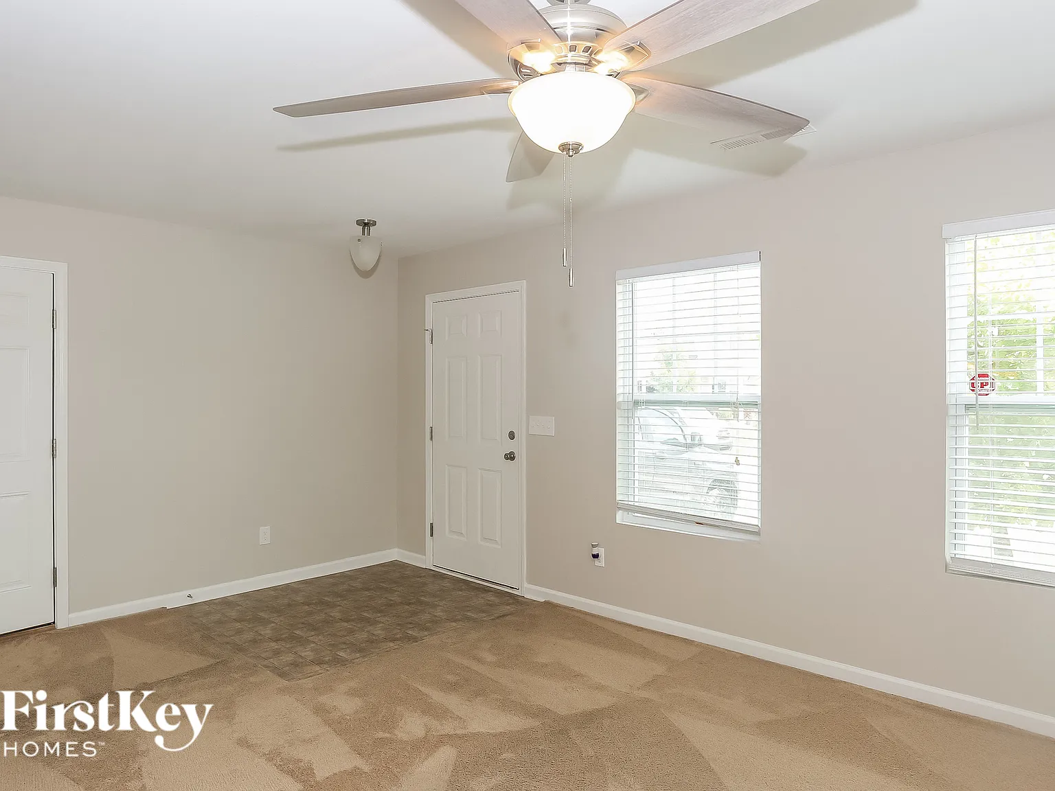 3 bed, 2.5 bath, 1486 sqft, $2,410 — Photo 4
