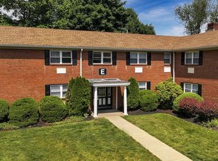 2929 Blair Mill Rd APT B4, Willow Grove, PA 19090