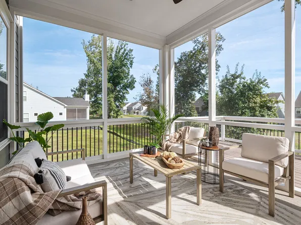 6449 Desmond Ave, Murfreesboro, TN 37128