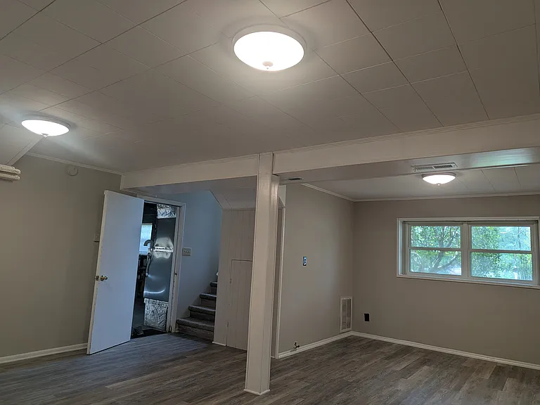 6521 Cadbury Dr — Photo 31