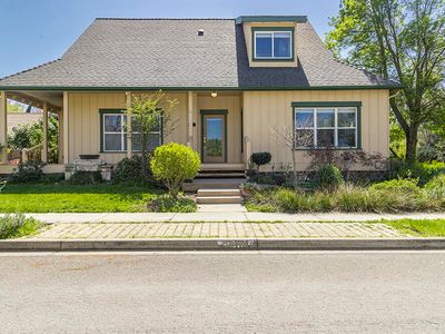 1314 Seena Ln, Ashland, OR, 97520