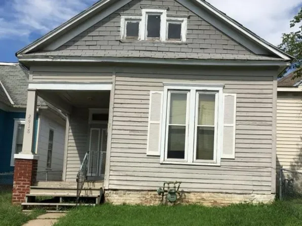 2918 N 10th St, Saint Joseph, MO 64505