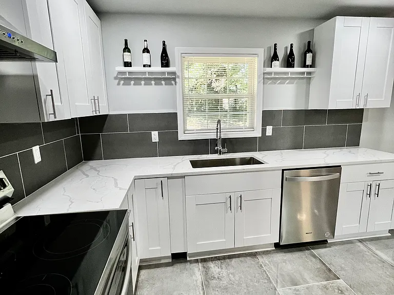 3942 Kirksford Dr — Photo 9