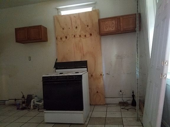 kitchen in 1st floor unit