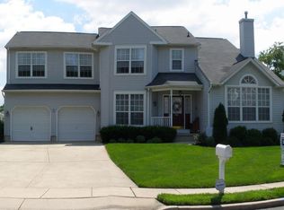 98 Jennifer Ln, Burlington, NJ 08016