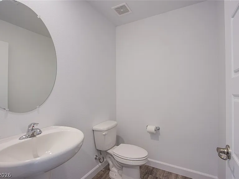 843 Watford Pl — Photo 28