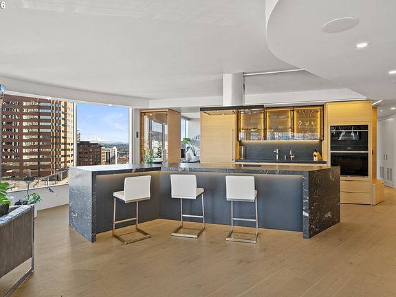 3rd image of 1500 SW 5th Ave Unit 1101