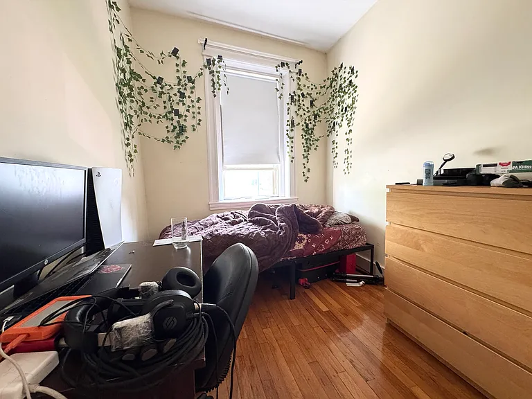 1645 Commonwealth Ave #1 — Photo 6