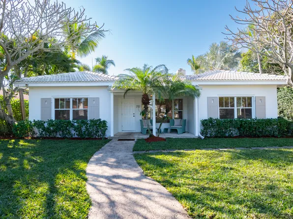252 Bloomfield Dr, West Palm Beach, FL 33405