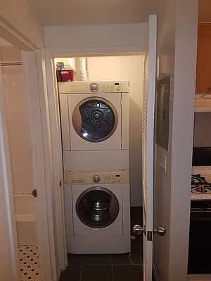 Rented by Citi Nest Group LLC | media 13