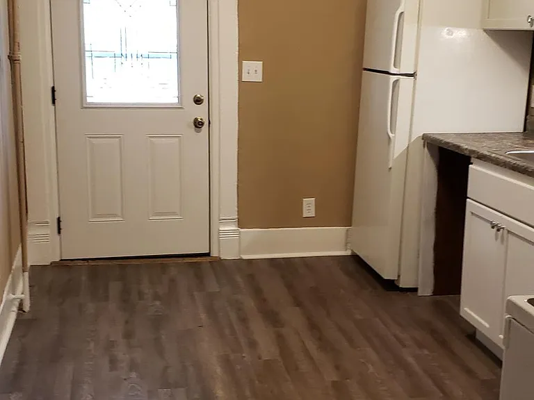 412 Woods Ave SW #4 — Photo 19