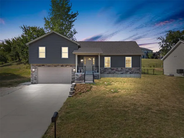 1025 Wrigley Cir, Warrenton, MO 63383