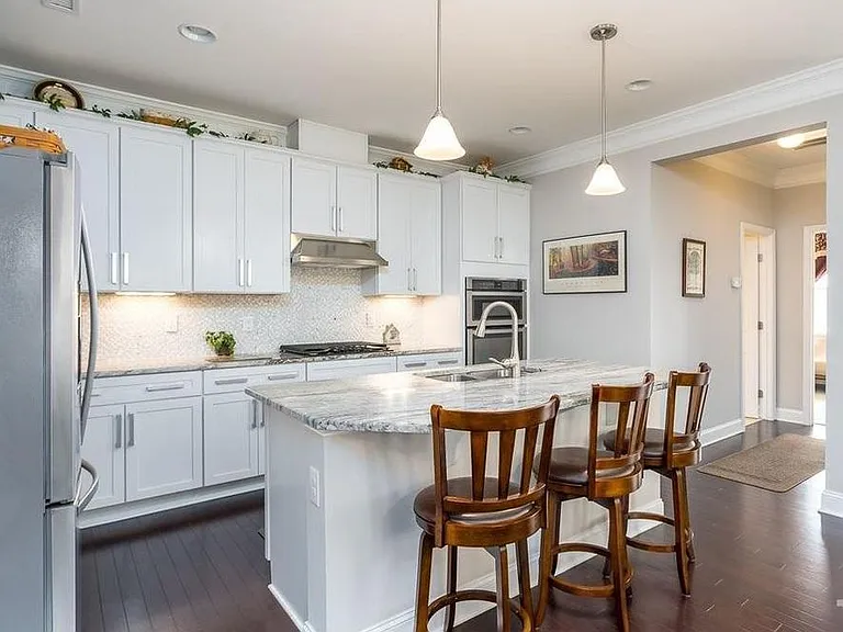 1444 Glenwater Dr — Photo 4