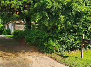 240 McKinley Dr, Athens, GA 30601