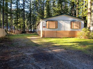 8391 Dolphin Way, Maple Falls, WA 98266