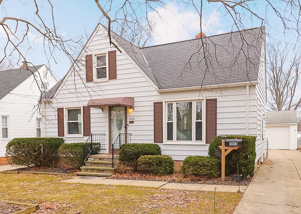 1st image of 11194 Woodview Blvd