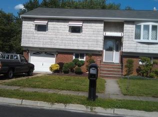 34 Shirley Blvd, Old Bridge, NJ