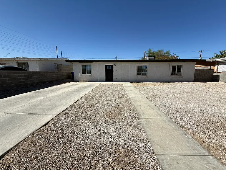 1050 W Rosewood Dr — Photo 34