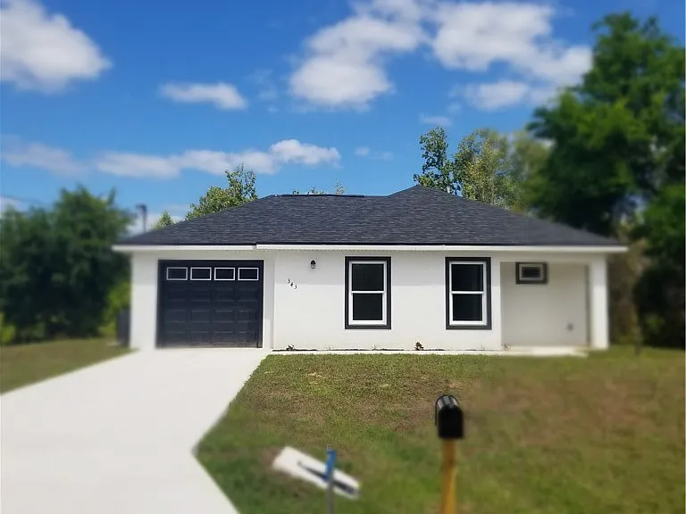 339 E Waterway Ave NW — Photo 1