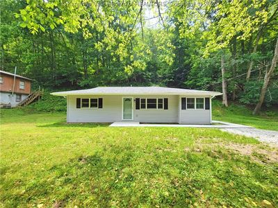 5878 Ashford Nellis Rd, Ashford, WV, 25009