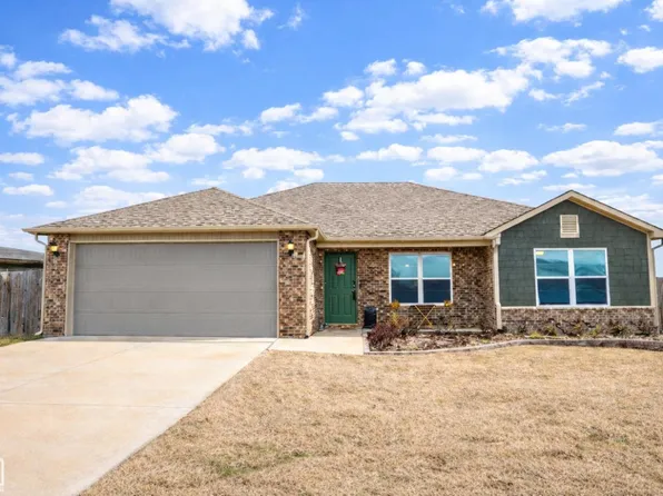 101 Ellis Dr, Brookland, AR 72417