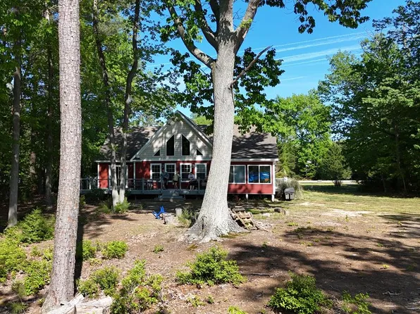 290 Loch Ln, Heathsville, VA 22473