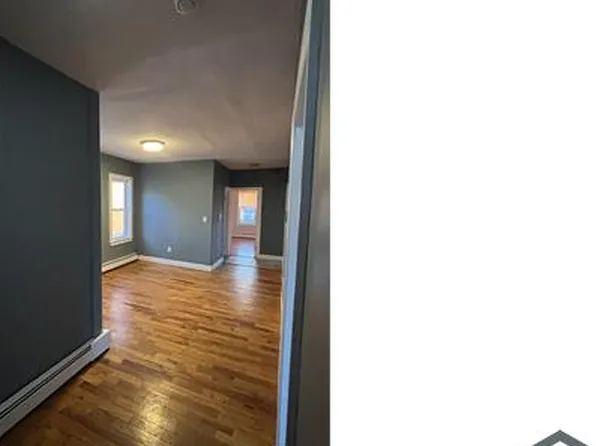 9 Crowell St APT 3, Dorchester Center, MA 02124