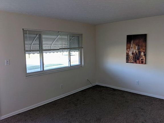 5th image of 1592 Ridgewick Dr