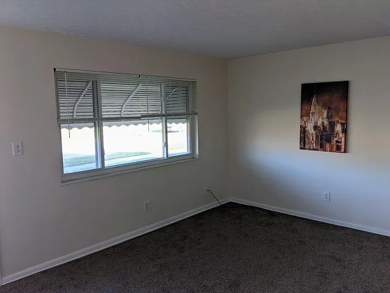 1592 Ridgewick Dr — Photo 5