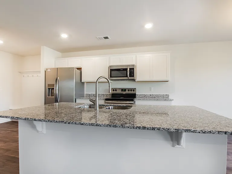 135 King Buck Dr — Photo 6