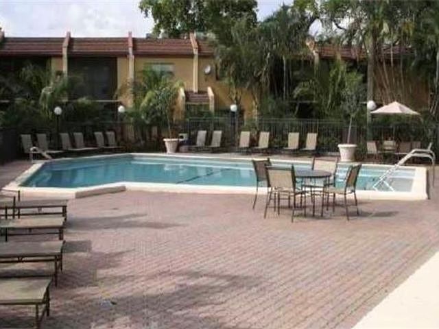 1st image of 4447 Treehouse Ln #1H