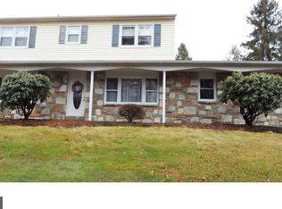 66 Buck Hill Dr, Holland, PA 18966